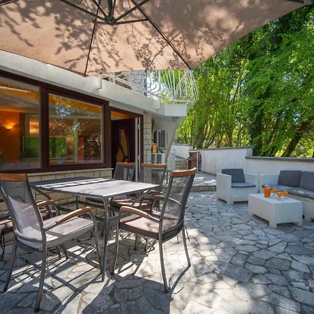 Lina By Interhome